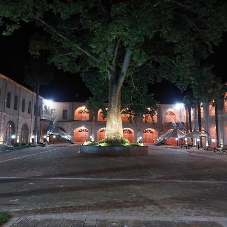 Отель Karvansaray Sah Abbas Гянджа Экстерьер фото